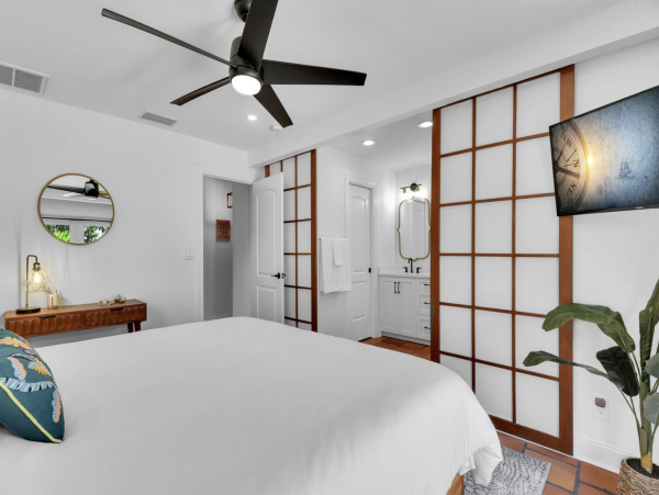 Naples Vacation Home With Private Pool Short Walk To Beach